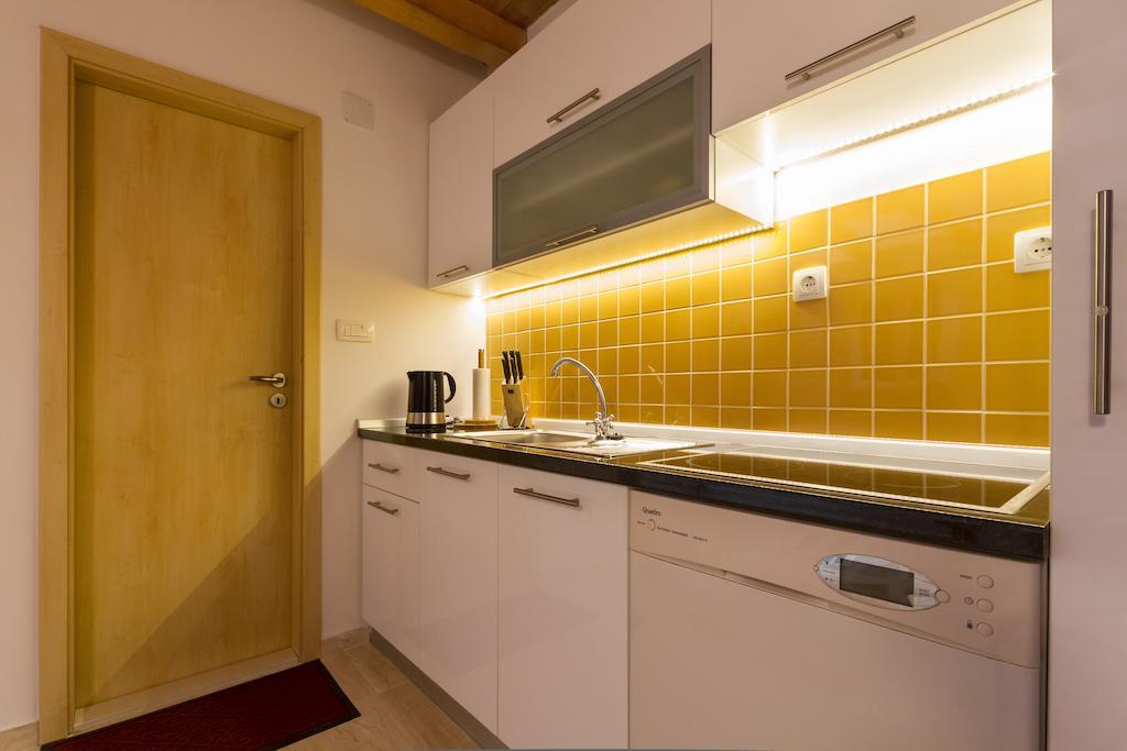 Apartments Vica ชิเบนิก ห้อง รูปภาพ